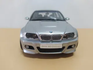 Maqueta BMW M3 E46 Touring 1:18