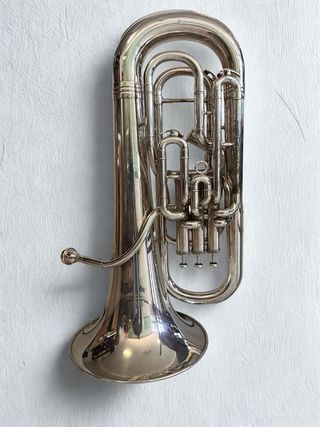 Bombardino Yamaha YEP 642 con funda