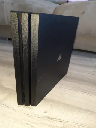 Consola Sony PS4 Pro 2TB