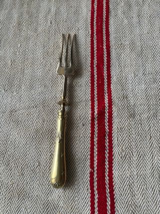 Tenedor de servicio francés antiguo