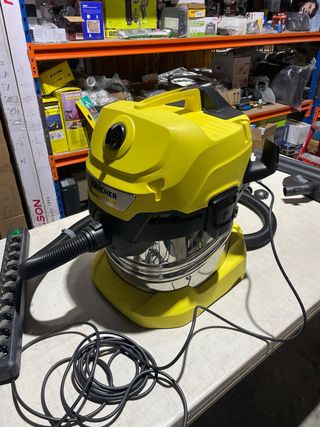 Aspirador Kärcher WD 4 S Húmedo/Seco