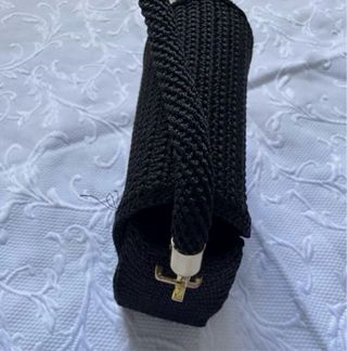 Bolso negro ganchillo estrella dorada