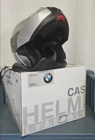 Casco BMW Plata