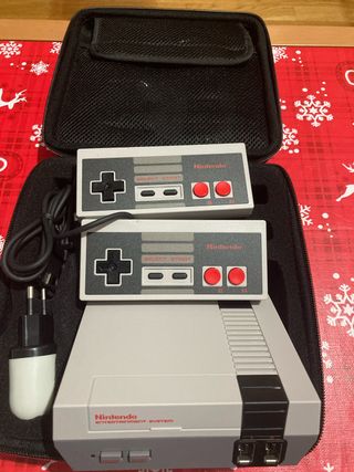 Nintendo NES Mini Consola + 2 Mandos