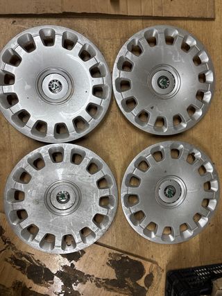 Tapacubos Skoda (Set de 4)