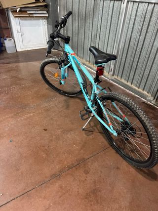 Bicicleta montaña azul