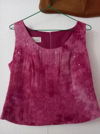 Conjunto falda y chaqueta con top lentejuelas rosa