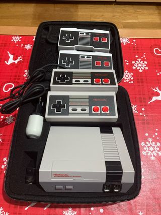 Nintendo NES Mini Consola + 2 Mandos