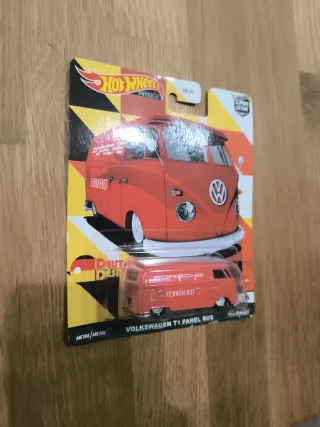 Hot Wheels Volkswagen T1 Panel Bus Porsche