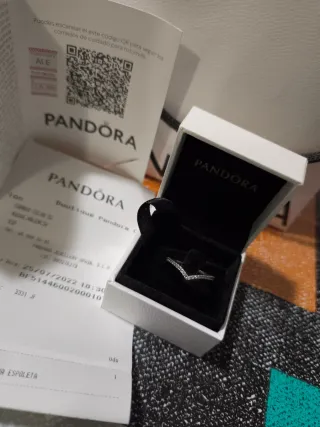 Anillo Pandora Corazón Brillante