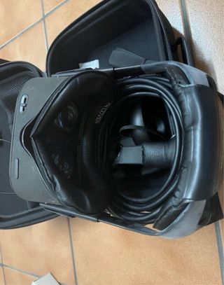 Oculus Quest VR Headset y Controles