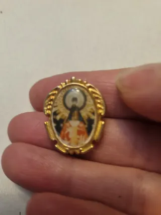 Lote religioso antiguo