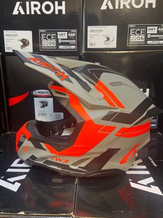 Casco Moto S Cross Airoh Twist 3
