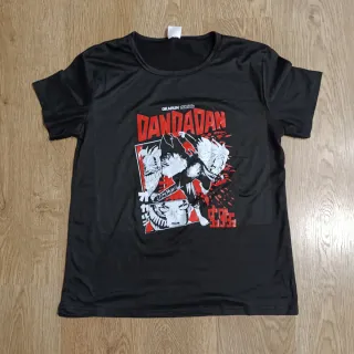 Camiseta Dandadan Talla M - Nueva