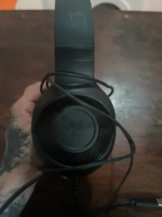 Xbox Series X + Mando + Auriculares Razer
