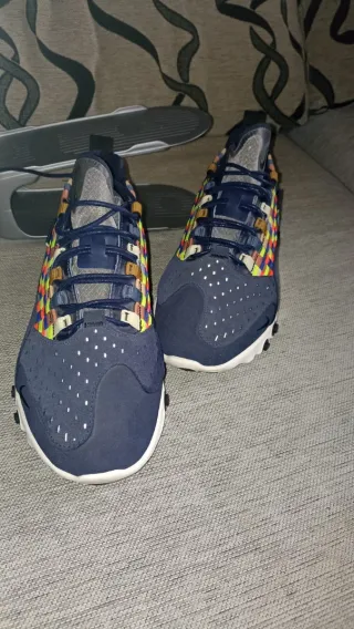 Nike React Sertu Talla 42.5 Azul Multicolor