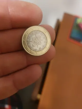 Moeda 1 Euro 2024 com Defeito