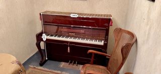 Piano Vertical Petrof Style Collection Caoba