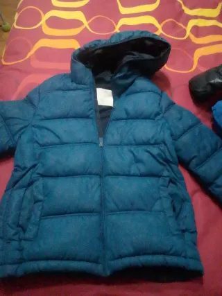 Cazadora acolchada azul talla talla 11/22