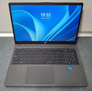 HP 250 G9 Intel Core i5 12th Gen 512GB/32GB