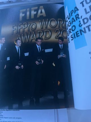 Messigráfica: Historia ilustrada del mejor futb...