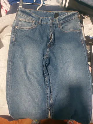 Pantalón vaquero chico