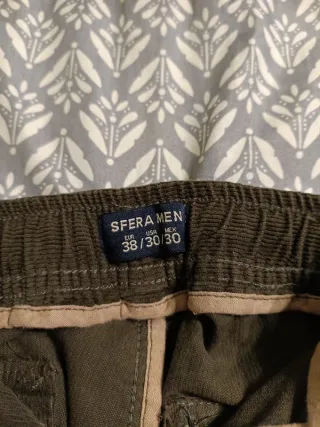 Pantalón cargo de pana verde