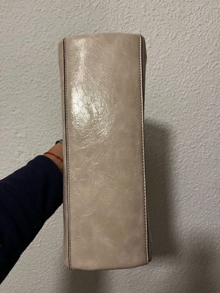 Bolso de mano Parfois beige