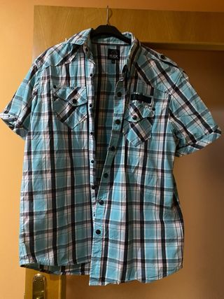 Camisa de manga corta a cuadros