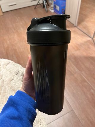 Protein shaker black 600 ml new