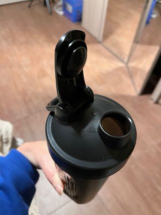 Protein shaker black 600 ml new