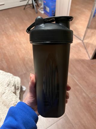 Protein shaker black 600 ml new