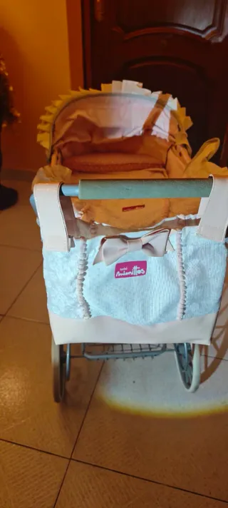 Carrito de bebé clásico reborn