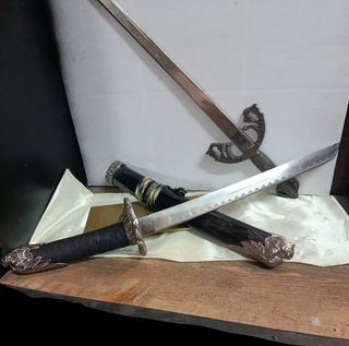 Daga Japonesa Decorativa Garra de Dragón