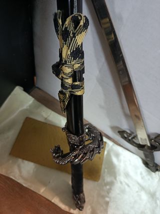 Daga Japonesa Decorativa Garra de Dragón