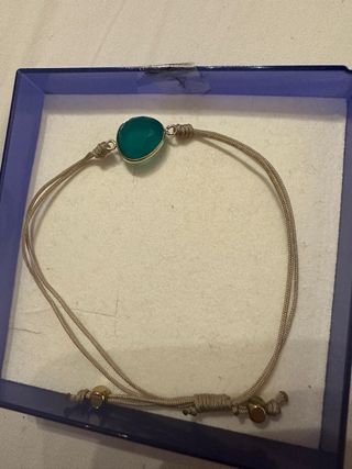 Pulsera piedra azul y oro