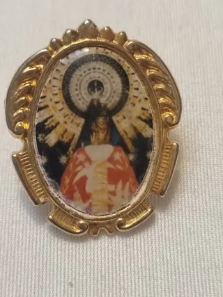 Lote religioso antiguo