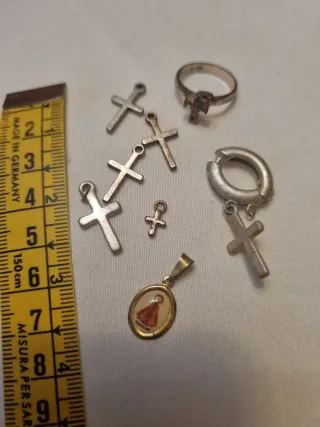 Lote religioso antiguo