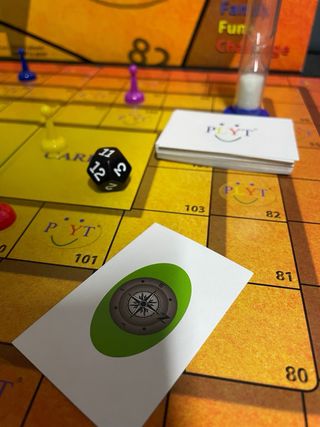 Juego de mesa familiar PLYT