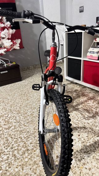 Bicicleta infantil Orbita roja 20’’ a estrenar