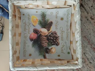 Cesta Mimbre + cosas cocina