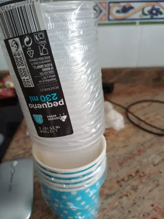 Cesta Mimbre + cosas cocina