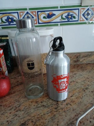Cesta Mimbre  +  cosas cocina