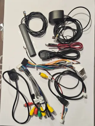 RADIO MULTIMEDIA CON GPS JUNSUN V1 PLUS