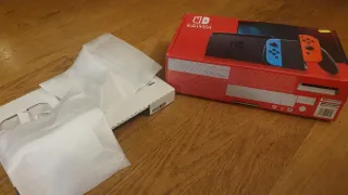 Consola Nintendo Switch Azul/Rojo + Accesorios