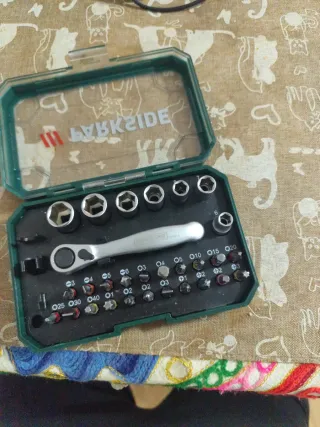 Carraca Parkside con juego de puntas