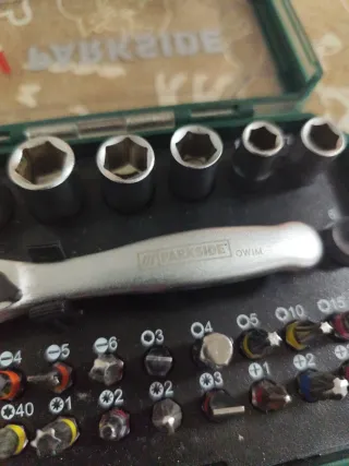 Carraca Parkside con juego de puntas