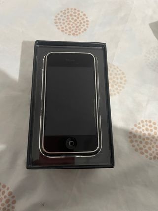iPhone 2G 8GB Apple
