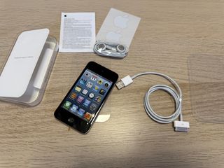 Apple iPod Touch 4ta Gen 32GB Negro Nuevo