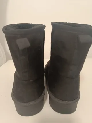 Botas negras de invierno